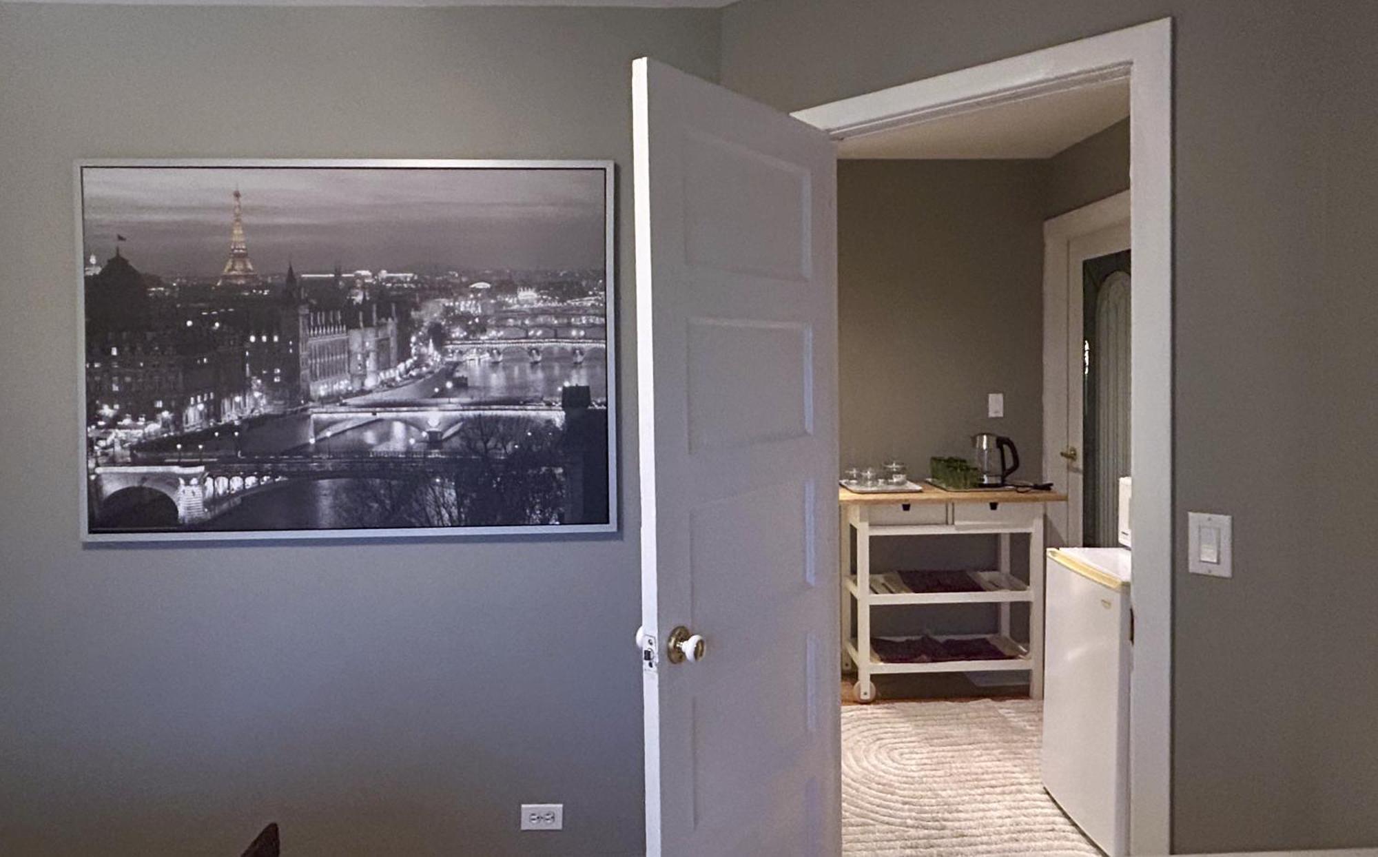 Airport-Yvr Guesthouse Ричмонд Экстерьер фото